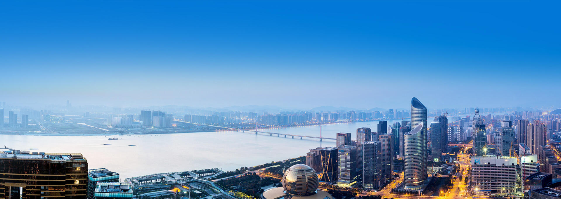 隆昌建站-南京蓝首水处理设备有限公司